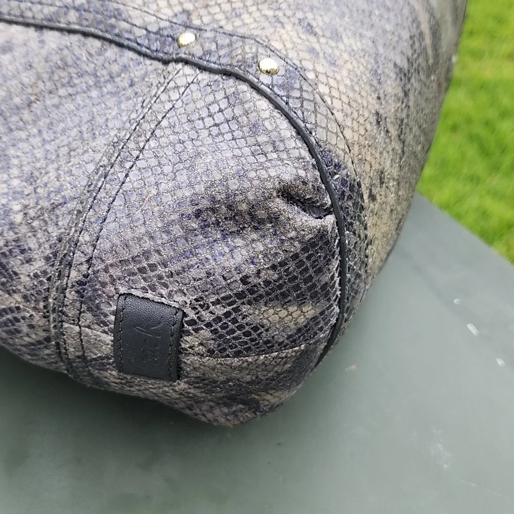 Coach Light Grey/Beige Python Embossed Leather Shoulder Tote Bag - Picture 7 of 15